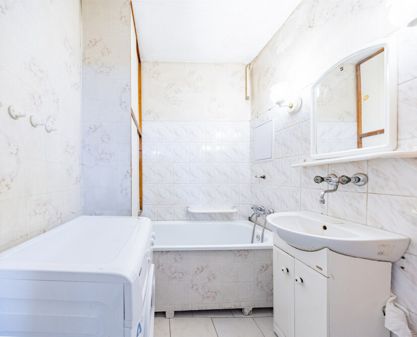 Mieszkanie do własnej aranżacji o pow. 60 m2 w centrum Piły, 2 piętro , balkon, słoneczne - 12