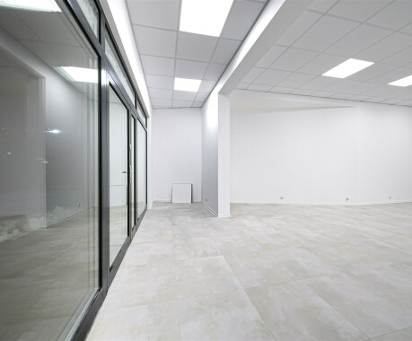 Lokal do wynajęcia 52,79 m² – Piła, Targowisko Miejskie, centrum handlu


