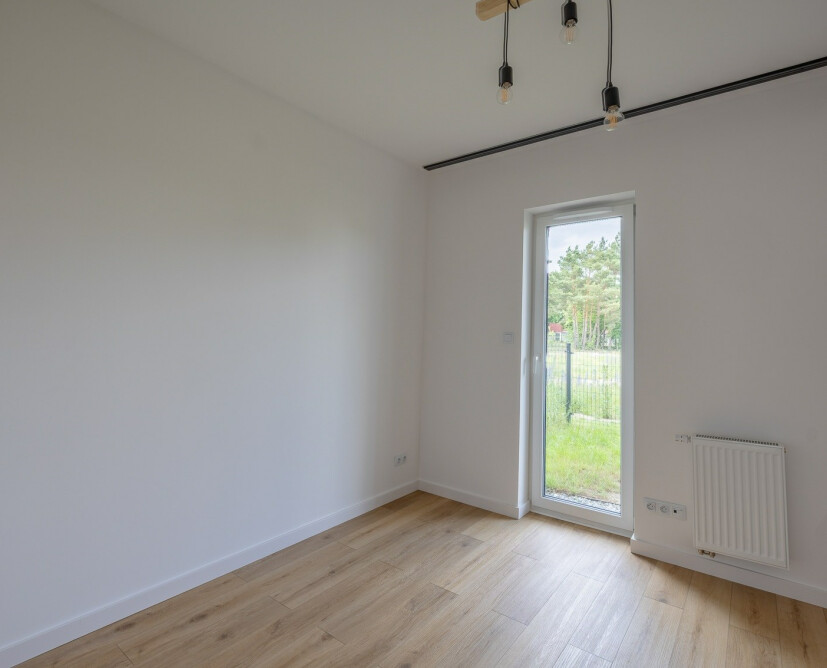 Na wynajem 3 pokojowy apartament z ogródkiem. - 11