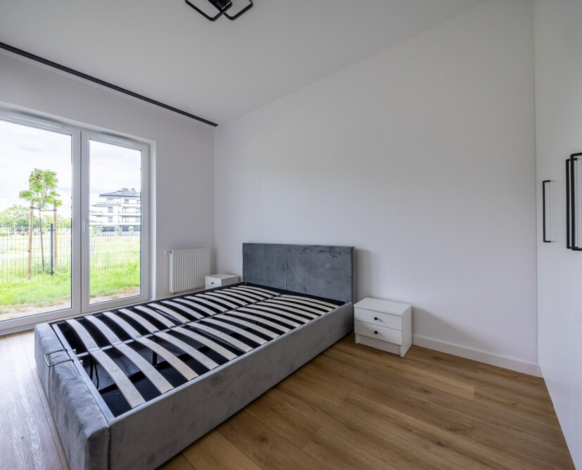 Na wynajem 3 pokojowy apartament z ogródkiem. - 13