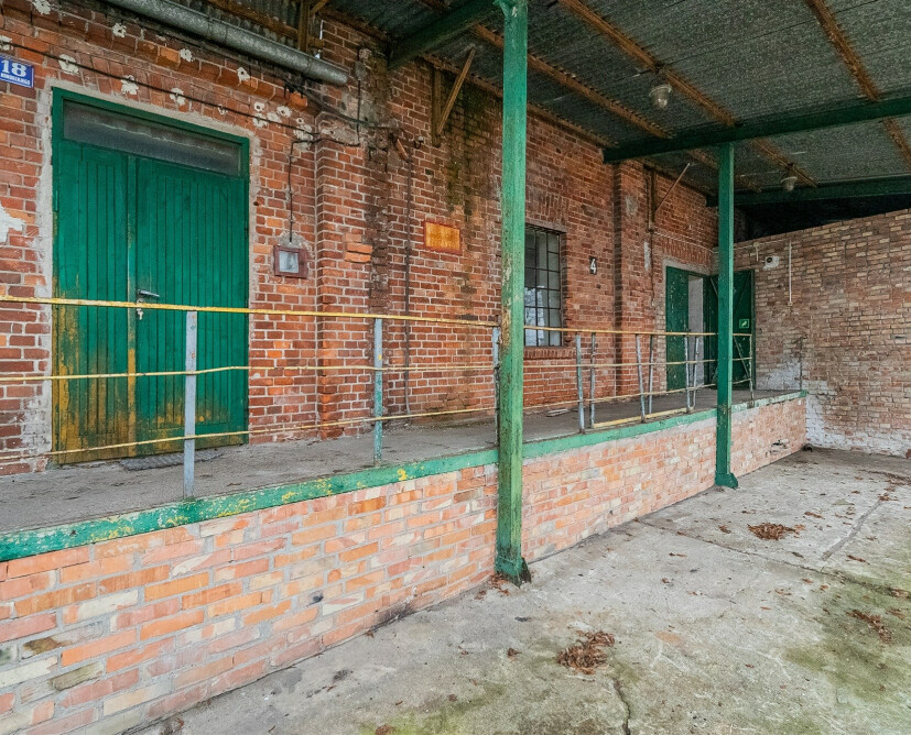 Biurowiec - 10