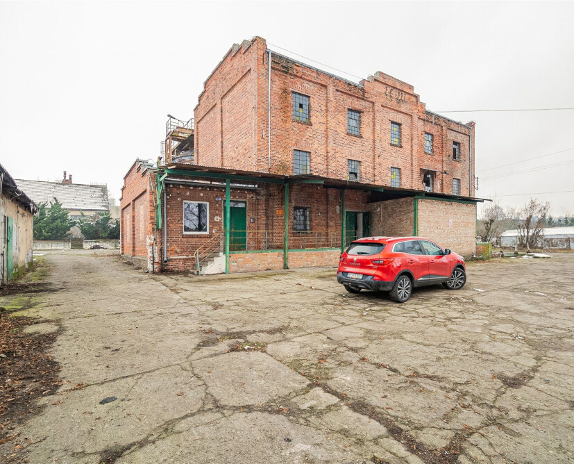 Biurowiec - 20