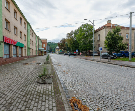 Lokal - 3