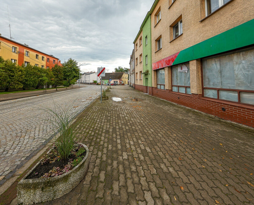 Lokal - 7