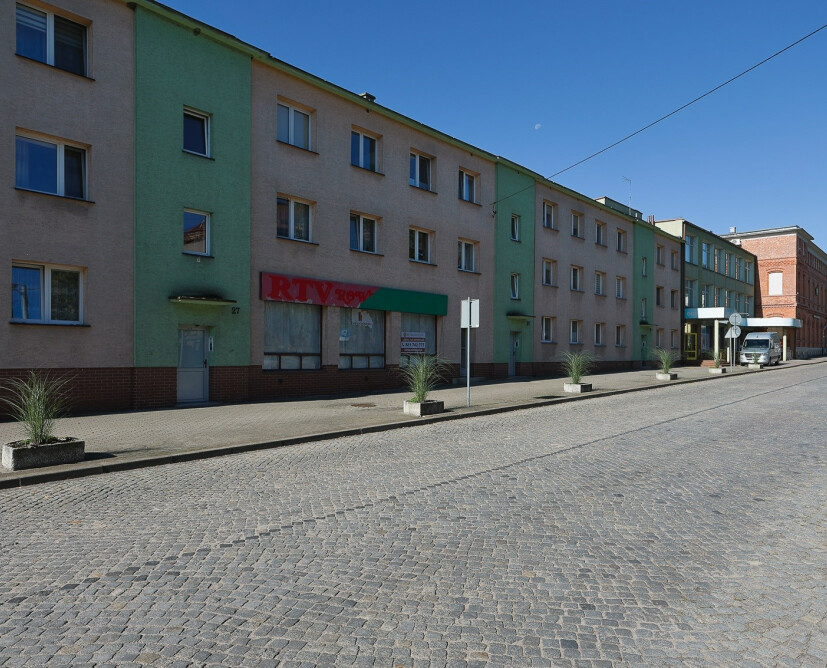 Lokal - 6