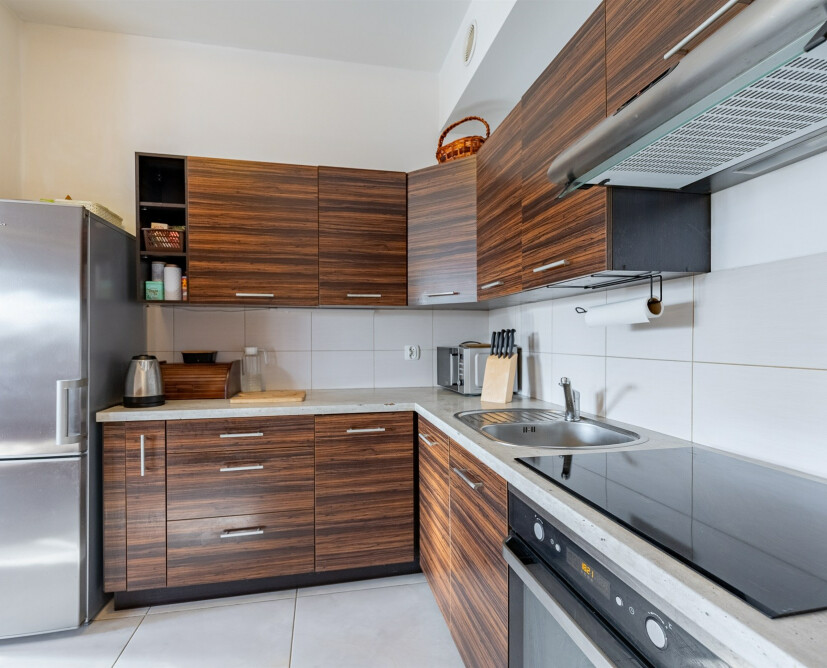 Przestronne mieszkanie 74 m² na Osiedlu Górnym w Pile – balkon, klimatyzacja, winda
Mieszkanie na sprzedaż 74 m² – Osiedle Górne, Piła, ul. Szybowników
Komfortowe mieszkanie 74 m² z balkonem i klimatyzacją – Piła Osiedle Górne
Na sprzedaż: jasne mieszkanie 74 m² z windą i piwnicą – Piła, Osiedle Górne
Mieszkanie 74 m² na Osiedlu Górnym w Pile – idealne dla rodziny - 10