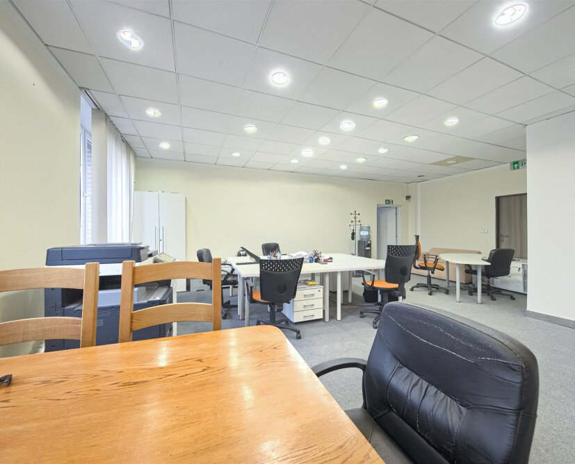 Lokal biurowy na wynajem Piła – ul. Śródmiejska, 43 m², centrum, budynek z windą - 3