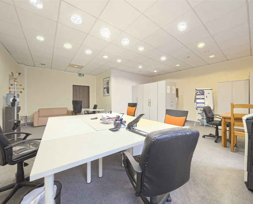 Lokal biurowy na wynajem Piła – ul. Śródmiejska, 43 m², centrum, budynek z windą - 4