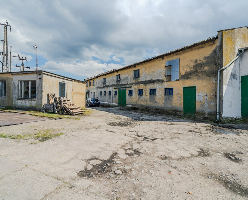 Biurowiec - 4
