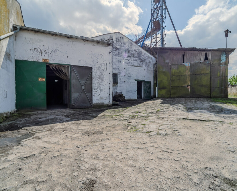 Biurowiec - 6