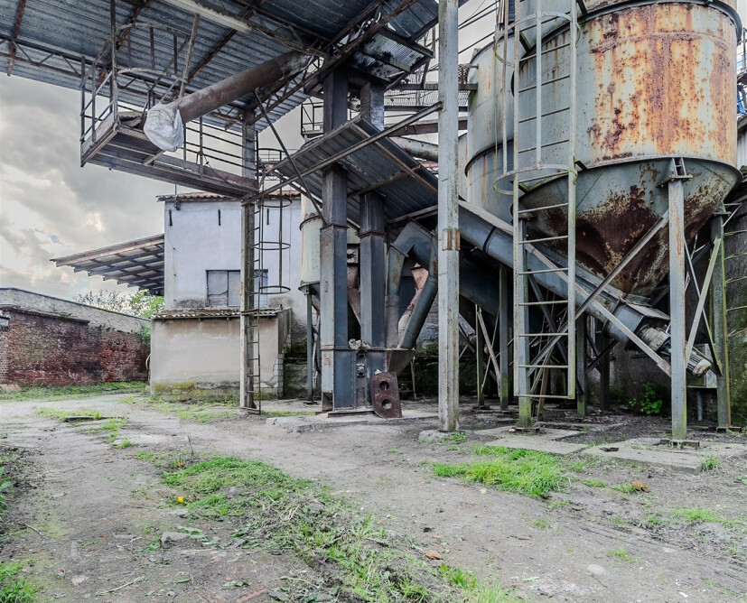 Biurowiec - 24
