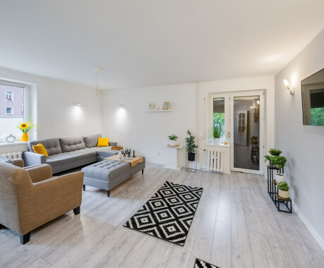 Na sprzedaż duże mieszkanie 2-pokojowe z balkonem w Pile, Śródmieściu - 4