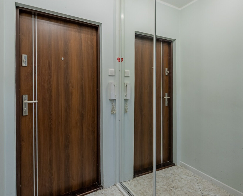 Na sprzedaż duże mieszkanie 2-pokojowe z balkonem w Pile, Śródmieściu - 5