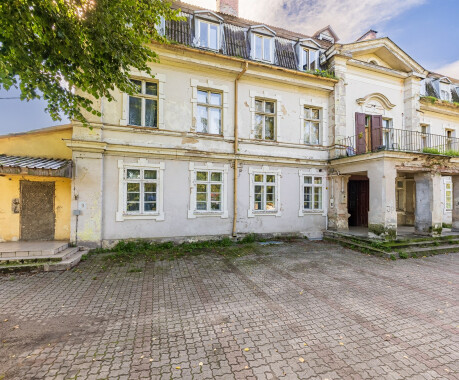 Zabytkowy pałac w Nowinach koło Dzierzgonia na sprzedaż. - 3