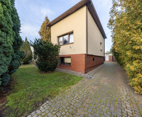 <strong>Piła, Koszyce - Na sprzedaż przestronny dom wolnostojący z dużą działką, garażem oraz budynkiem gospodarczo-warsztatowym.</strong> - 3