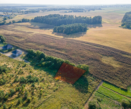 Na sprzedaż działka budowlana w Dolaszewie blisko Piły.<br />
&nbsp; - 3