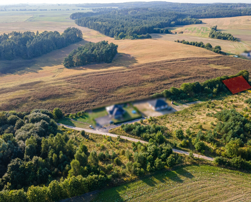 Na sprzedaż działka budowlana w Dolaszewie blisko Piły.<br />
&nbsp; - 7