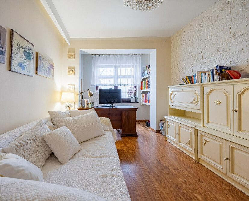 Unikalne mieszkanie blisko 90mkw Pile z 2 garażami i ogrodem – Okazja! - 17