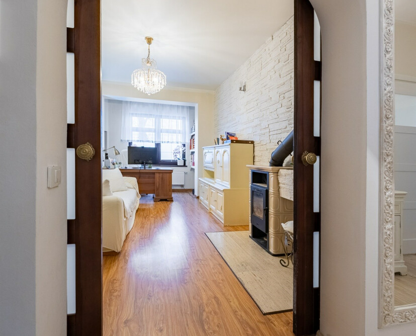 Unikalne mieszkanie blisko 90mkw Pile z 2 garażami i ogrodem – Okazja! - 18