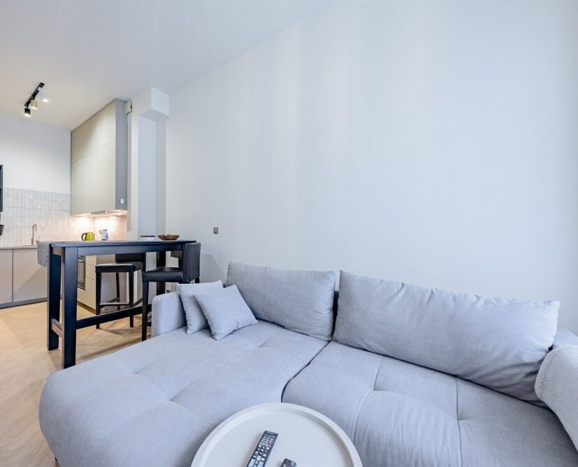 Na wynajem 2 pokojowy apartament z ogródkiem i miejscem postojowym. - 4