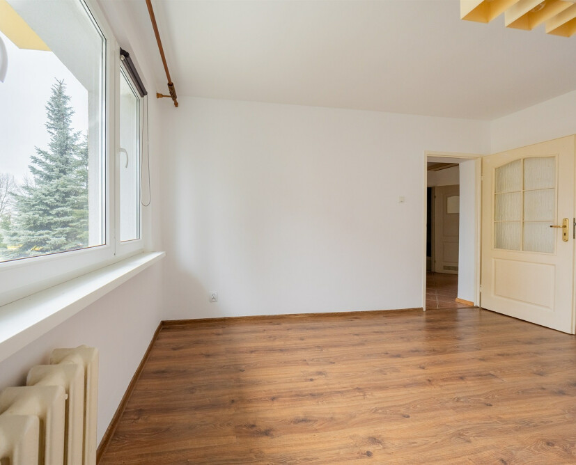 Mieszkanie57,10 m2 na sprzedaż, 3 pokje, paerter, Ujście  - 2