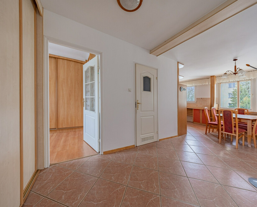 Mieszkanie57,10 m2 na sprzedaż, 3 pokje, paerter, Ujście  - 11