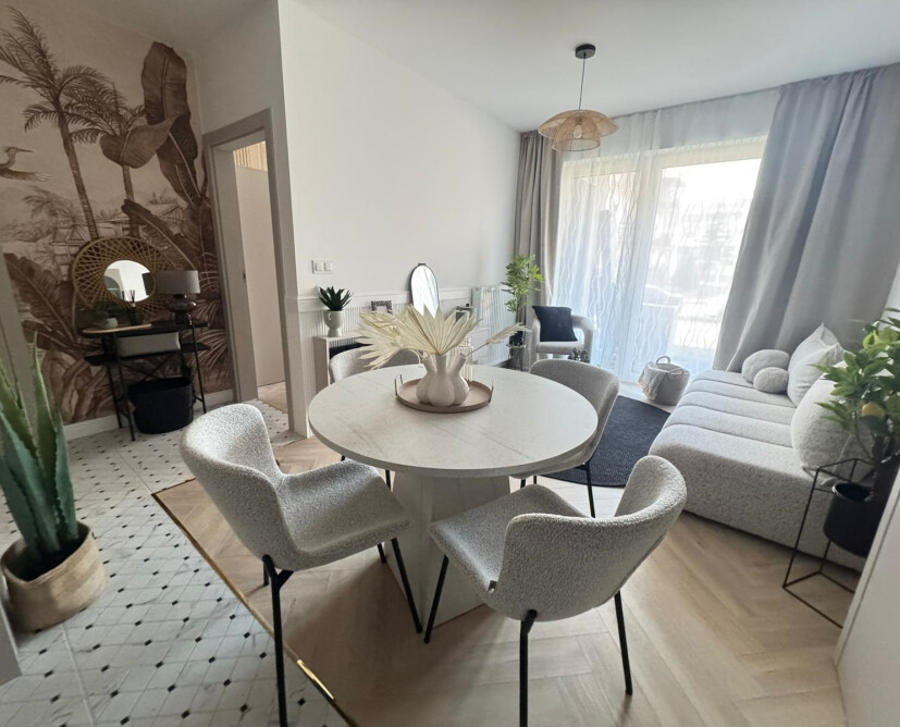 Na sprzedaż 2 pokojowe mieszkanie z ogrodkiem w Pile- Zamość.  - 10