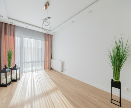 Na sprzedaż 2 pokojowe mieszkanie z dużym balkonem i miejscem postojowym w Pile- Zielona Dolina. - 2