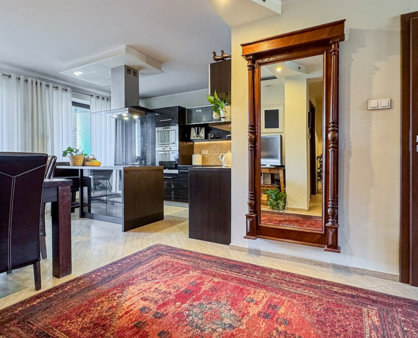 Na sprzedaż 4 pokojowe mieszkanie z dużym balkonem w Pile. - 5