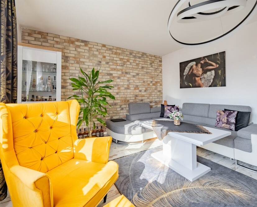 Mieszkanie dla rodziny 73 m, po kapitalnym remoncie, klimatyzacja, pełne umeblowanie - 2