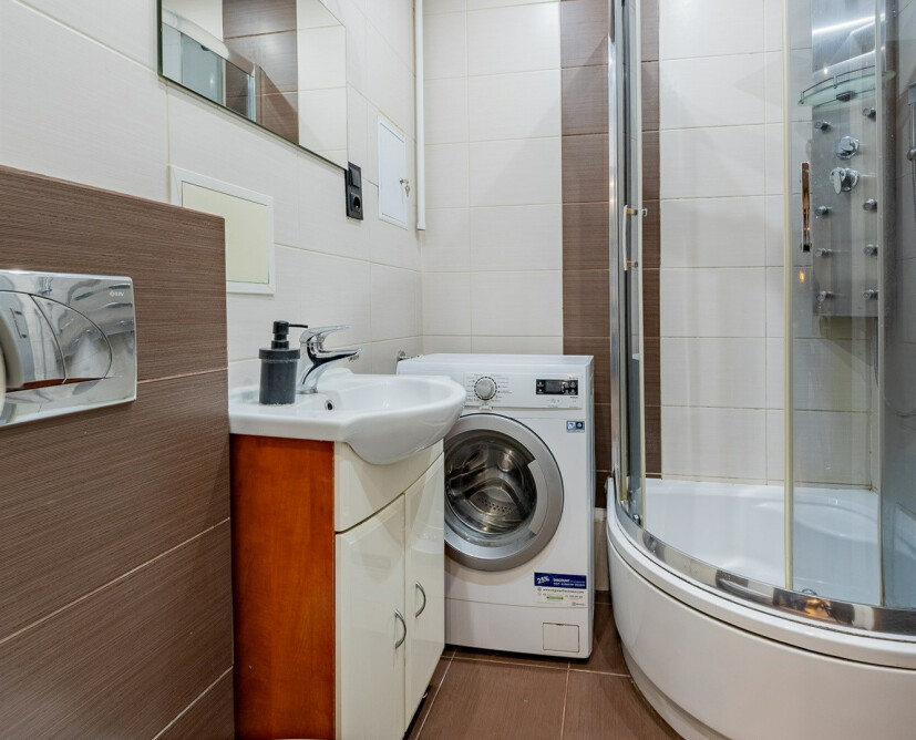 Na sprzedaż 2 pokojowe mieszkanie z dużą loggią w Pile- Zamość. - 3