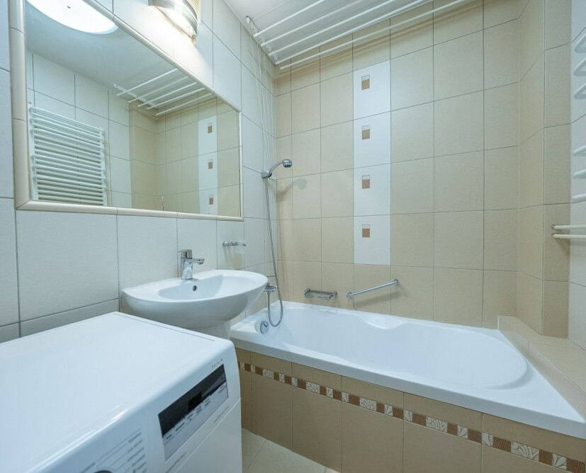 Na sprzedaż 3 pokojowe mieszkanie na parterze z balkonem w Pile. - 12