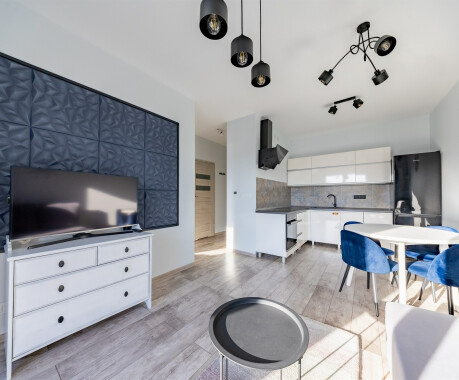 Mieszkanie 2 pokoje na wynajem w Pile – świetna lokalizacja, winda, piwnica, Zielona Dolina - 2