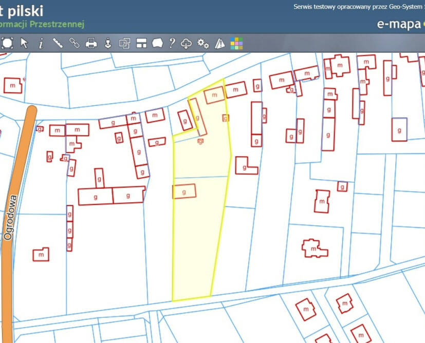 Okazja inwestycyjna: 5363 m2 w centrum Szydłowa z dostępem do dwóch dróg - 9