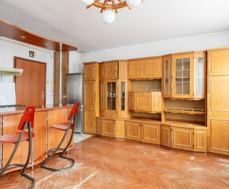 Kawalerka 26m2 w centrum, Parter, Do remontu, Niskie opłaty, Piwnica - 2