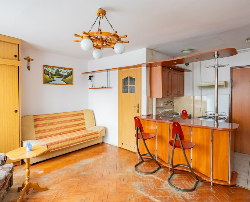 Kawalerka 26m2 w centrum, Parter, Do remontu, Niskie opłaty, Piwnica - 4