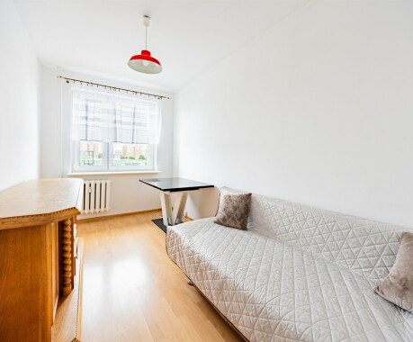 Na sprzedaż 3-pokojowe mieszkanie na wynajem w Pile na Jadwiżynie<br />
Piła, Jadwiżyn, 3 pokoje do wynajęcia - 3