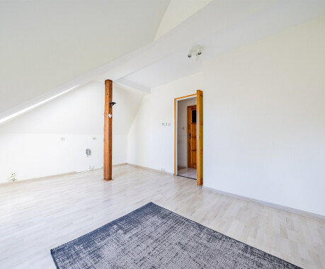 Mieszkanie bezczynszowe 2 pokoje, poddasze, centru, miejsce postojowe - 2