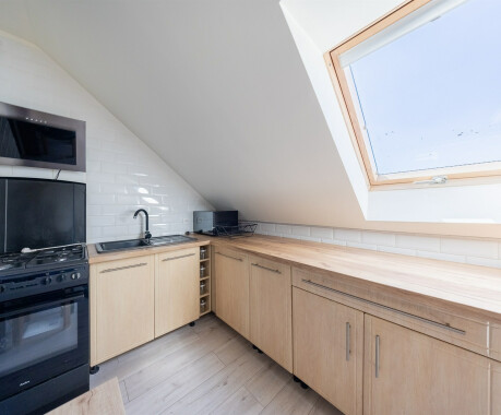 Mieszkanie bezczynszowe 2 pokoje, poddasze, centru, miejsce postojowe - 3