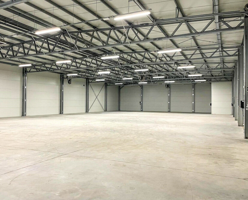 Hala magazynowa 388 m² na wynajem – Piła, Zamość, przy PSSE - 1