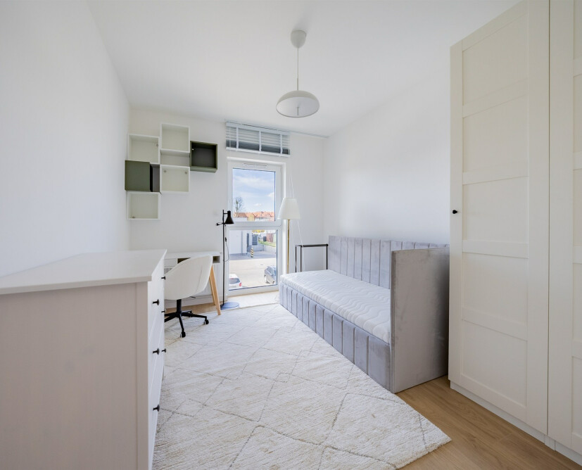 3-pokojowe mieszkanie na wynajem  - 12