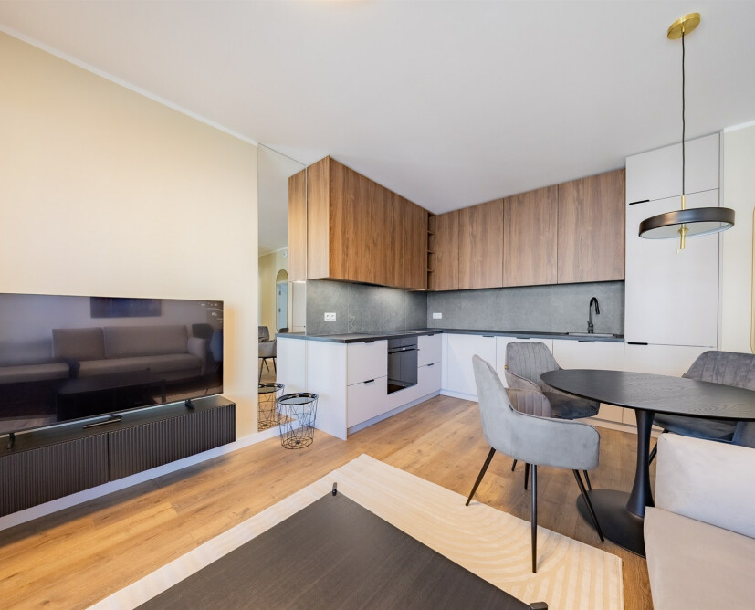 3-pokojowe mieszkanie na wynajem  - 1