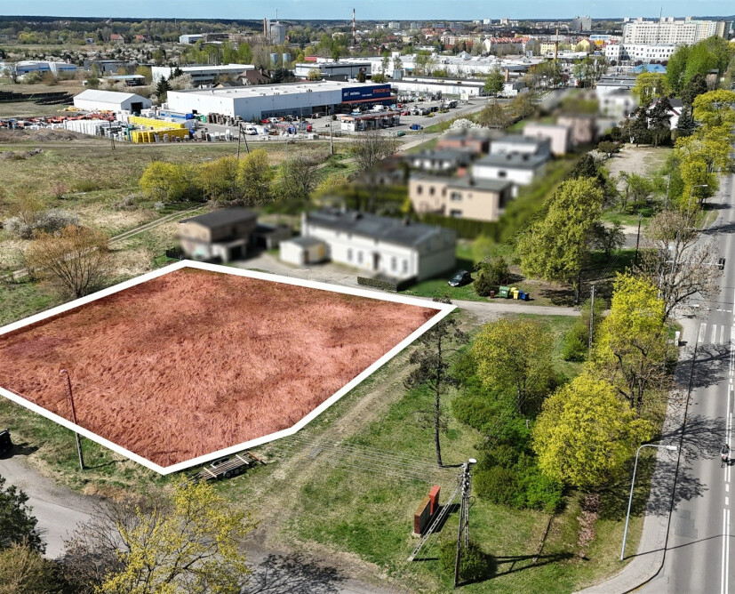 Na sprzedaż działka mieszkaniowo- usługowa w Pile.  - 1