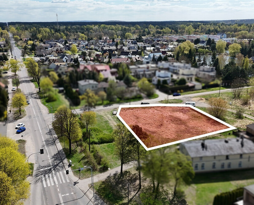 Na sprzedaż działka mieszkaniowo- usługowa w Pile.  - 2