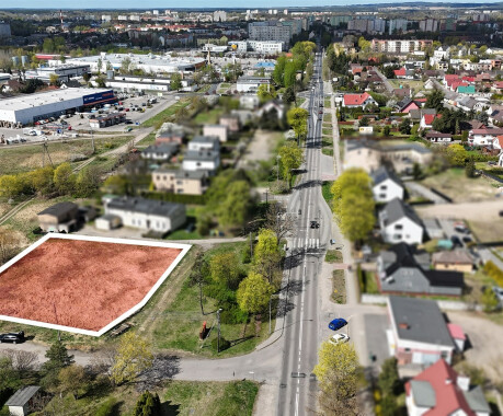 Na sprzedaż działka mieszkaniowo- usługowa w Pile.  - 4