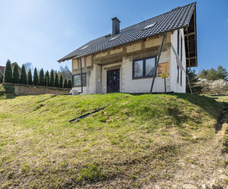 Dom w stanie surowym zamkniętym, Stara Łubianka, działka 1252 m2, projekt ARCHON - 2