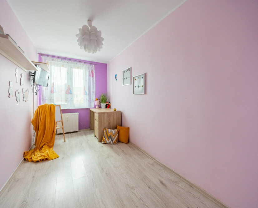 Na sprzedaż mieszkanie 2-pokojowe w Pile na Os. Zamość - z balkonem i piwnicą - 4