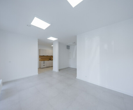 Lokal usługowy 61,60 m2, Centrum miasta, Nowy budynek, ul. Kwiatowa - 2