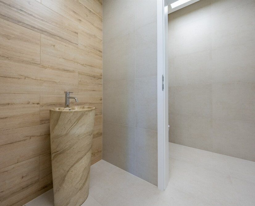 Lokal usługowy 61,60 m2, Centrum miasta, Nowy budynek, ul. Kwiatowa - 11