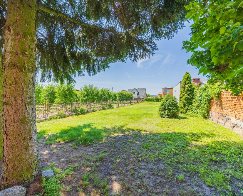 Dom z częścią usługową na sprzedaż | Białośliwie | 270 m² | Działka 1020 m²< - 24